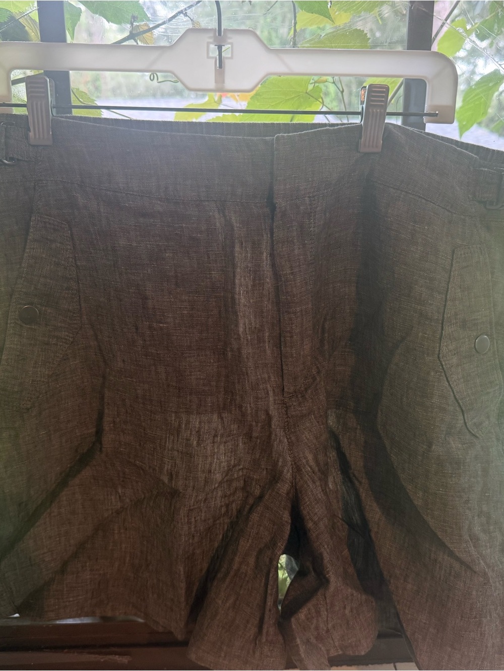 Linen High-Waist Shorts in Dark Olive